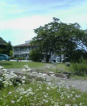 白州塩沢温泉 フォッサ マグナの湯